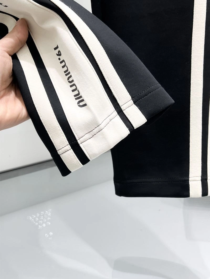 Miu Miu Long Pants Chic 159109