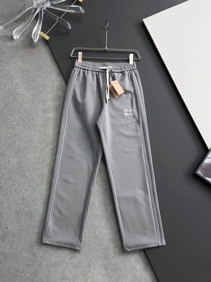 Trendsetting Miu Miu Long Pants 158238