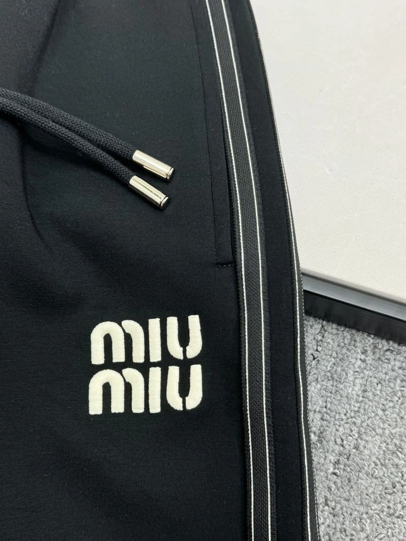 Miu Miu Long Pants FreshLook 158218