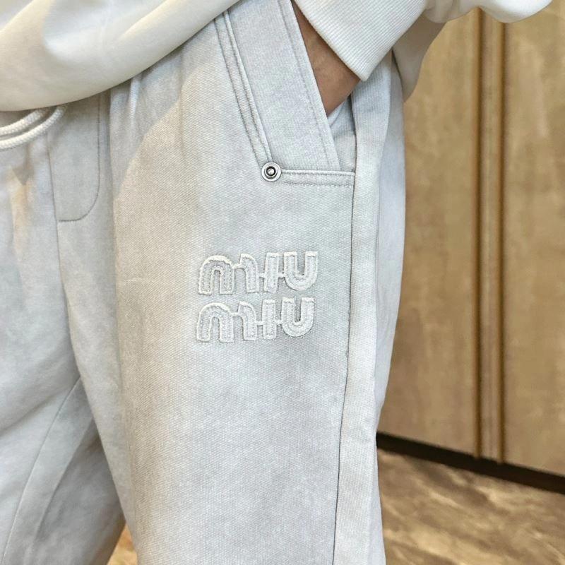 Miu Miu Long Pants WellDesigned 158217