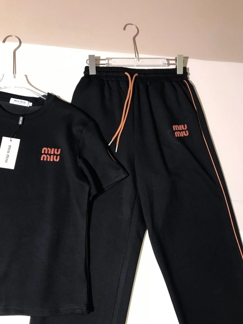 UrbanStyle Miu Miu Long Suits 156321