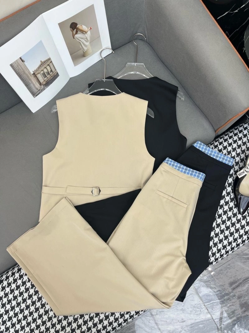 ModernLook Miu Miu Long Suits 156340