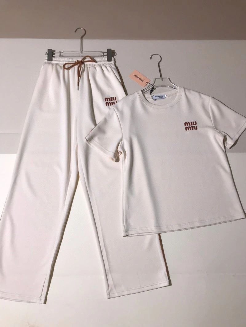 Minimalist Miu Miu Long Suits 153009