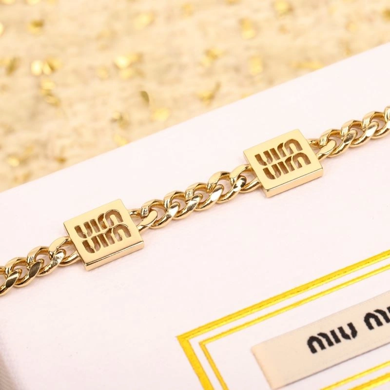 Miu Miu Necklaces Versatile 214502