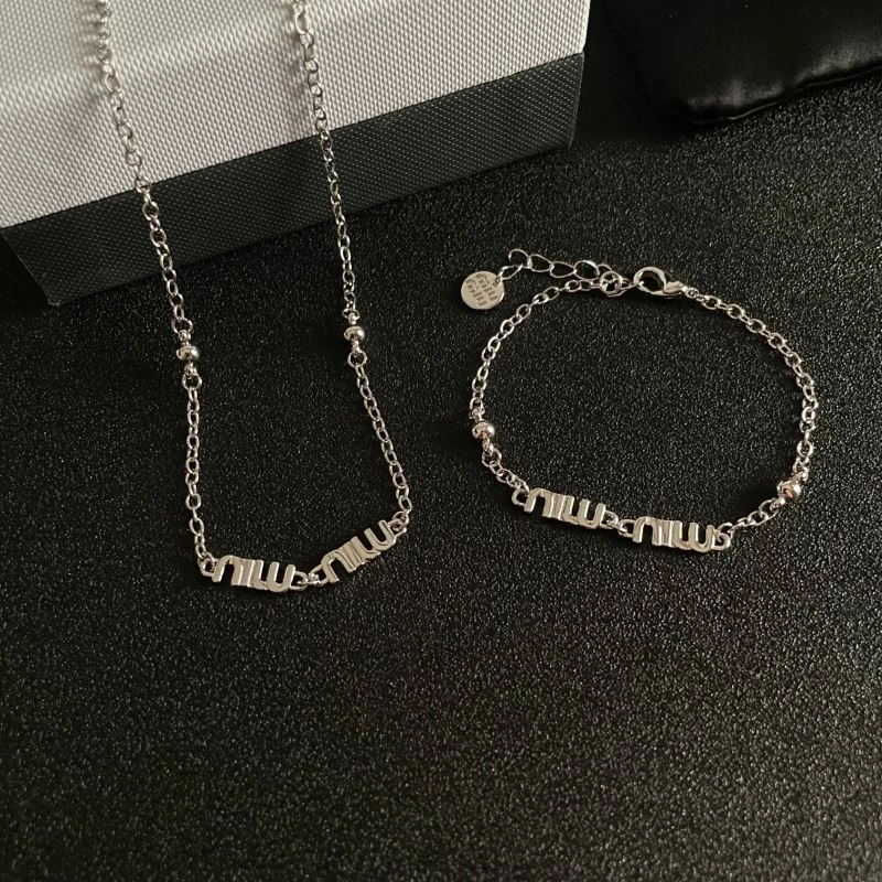 Miu Miu Necklaces TechFriendly 212860
