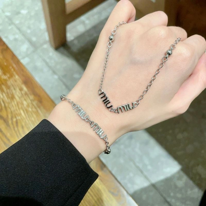 Miu Miu Necklaces TechFriendly 212860