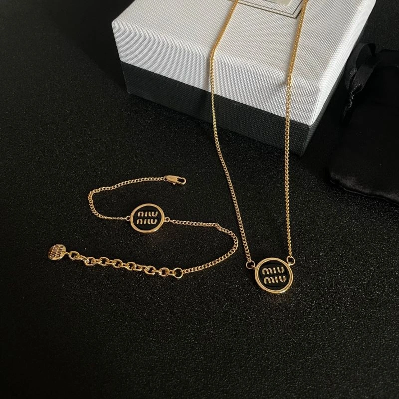 Miu Miu Necklaces Trendsetting 212853