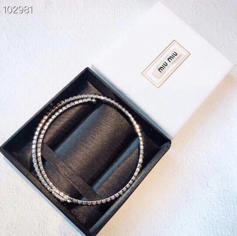 UrbanStyle Miu Miu Necklaces 212554