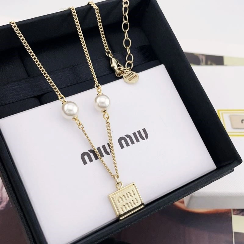 Miu Miu Necklaces SoftTouch 210498