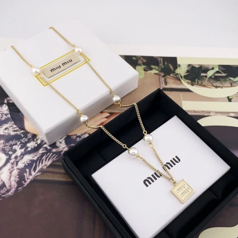 Miu Miu Necklaces SoftTouch 210498