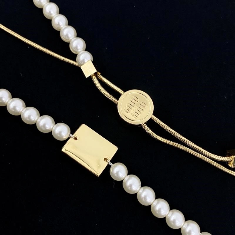 Miu Miu Necklaces Trendsetting 209697