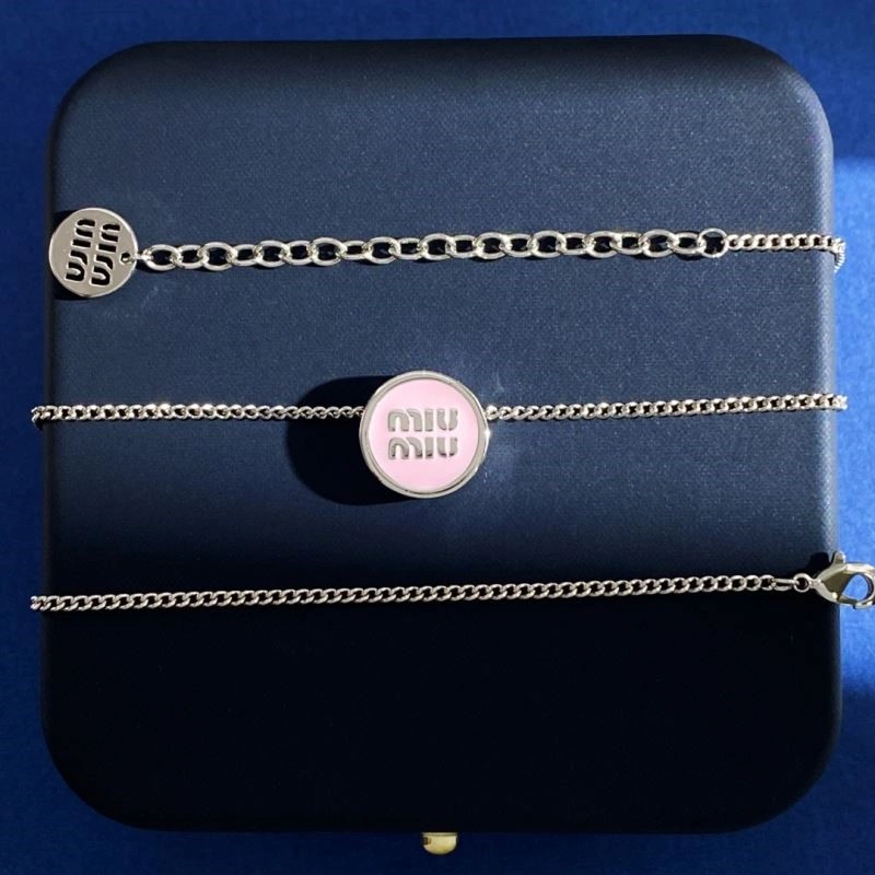 Sophisticated Miu Miu Necklaces 209171