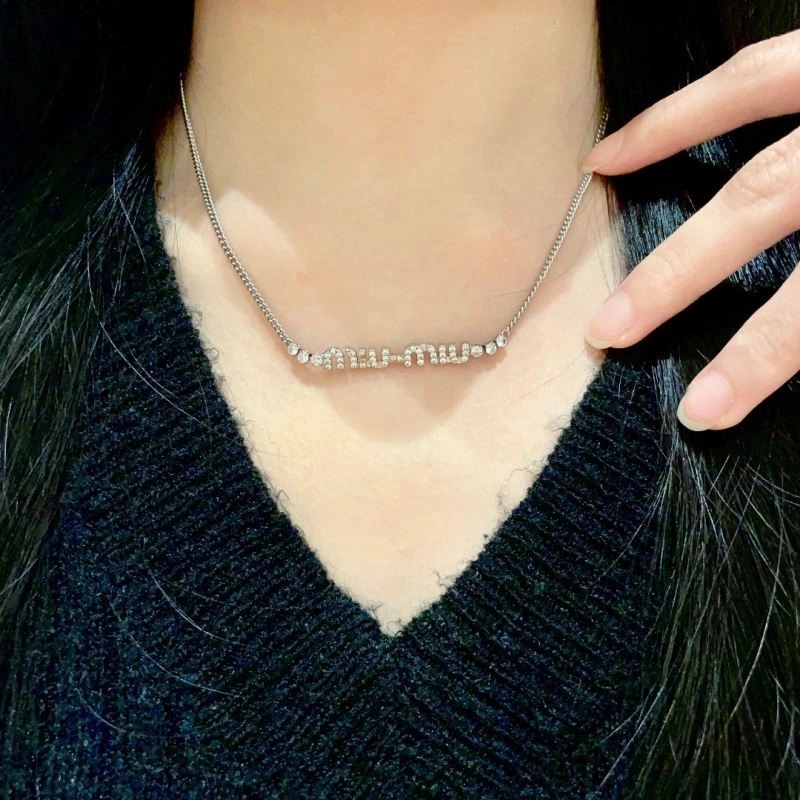 Miu Miu Necklaces Sleek 208531
