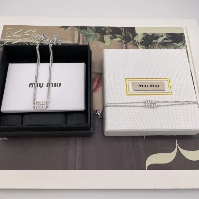 Miu Miu Necklaces BestValue 208520