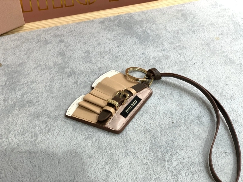 Compact Miu Miu Ornaments 269567