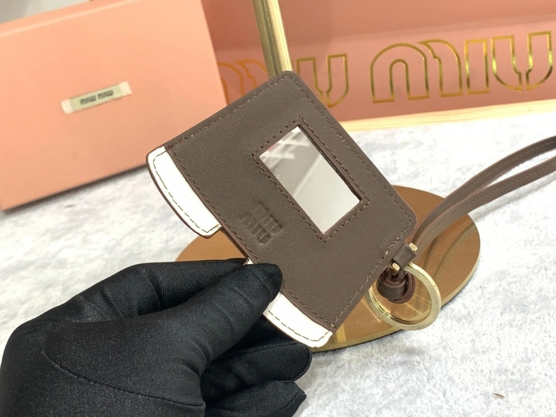 Compact Miu Miu Ornaments 269567