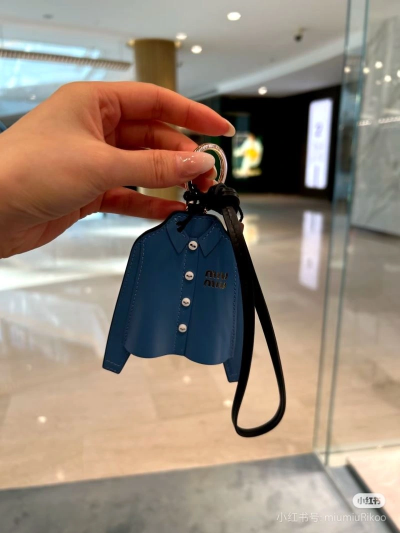 UrbanChic Miu Miu Ornaments 269117
