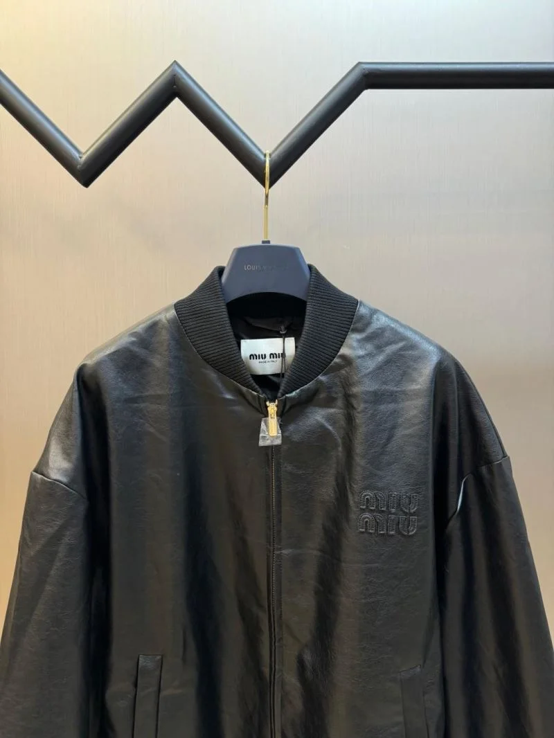 Cozy Miu Miu Outwear 163573