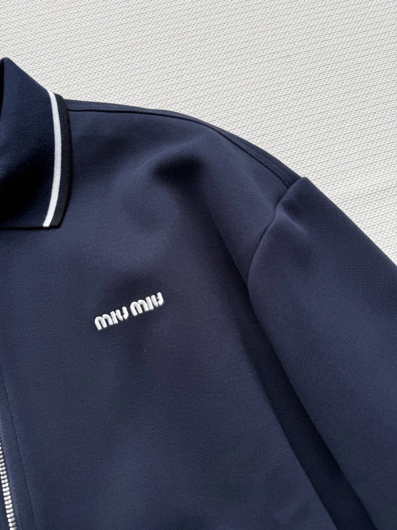 Snug Miu Miu Outwear 151217