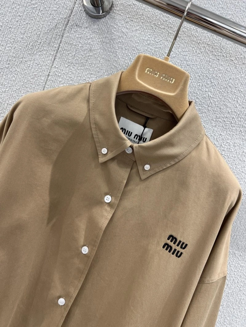 Miu Miu Outwear MoistureWicking 151222
