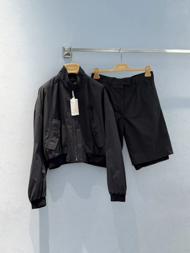 Cozy Miu Miu Outwear 156323