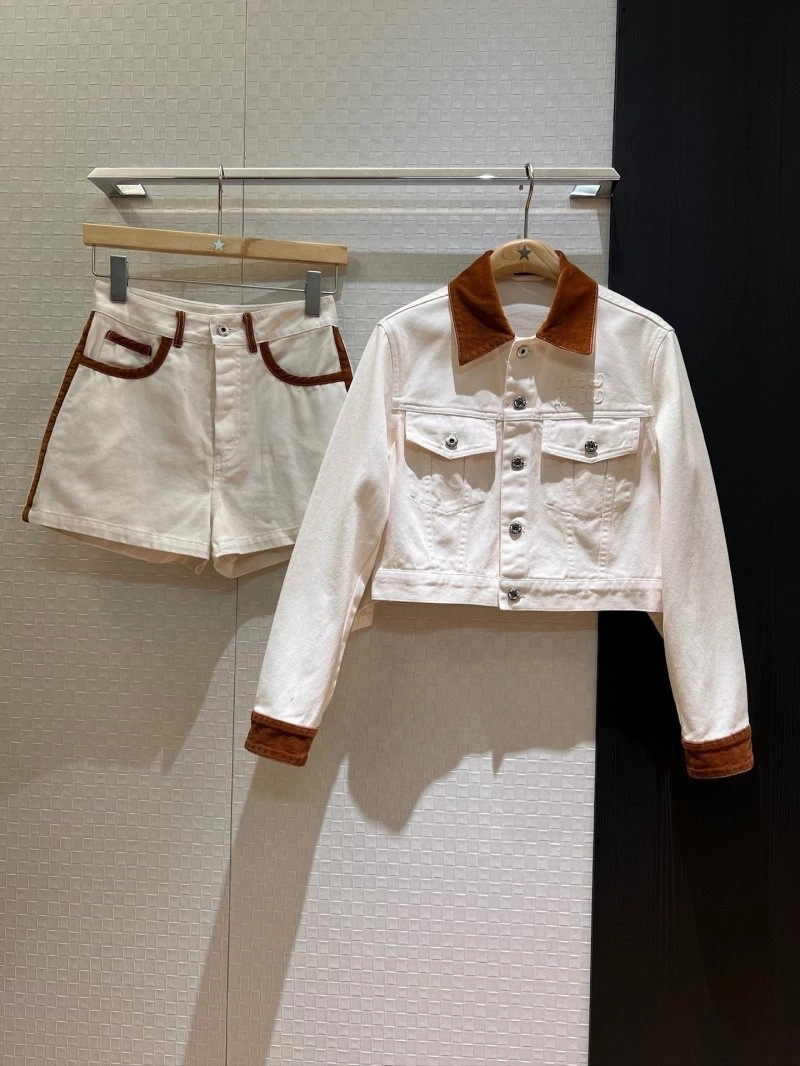 Miu Miu Outwear Sustainable 148858