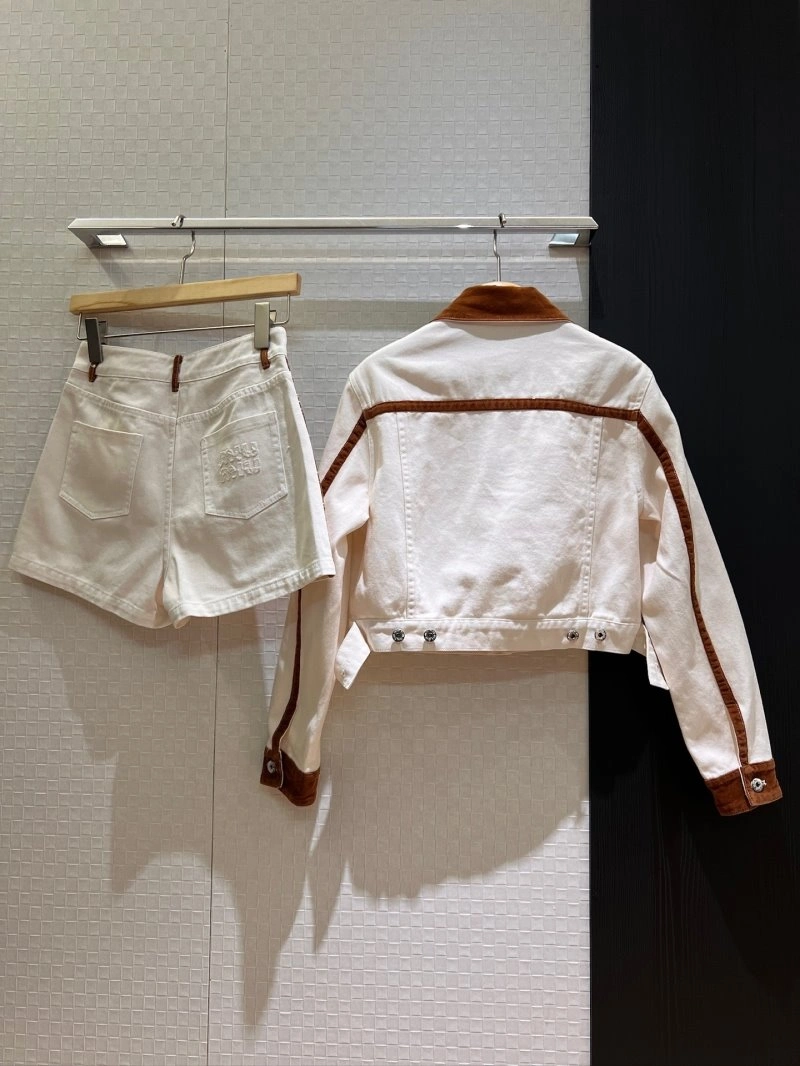 Miu Miu Outwear Sustainable 148858