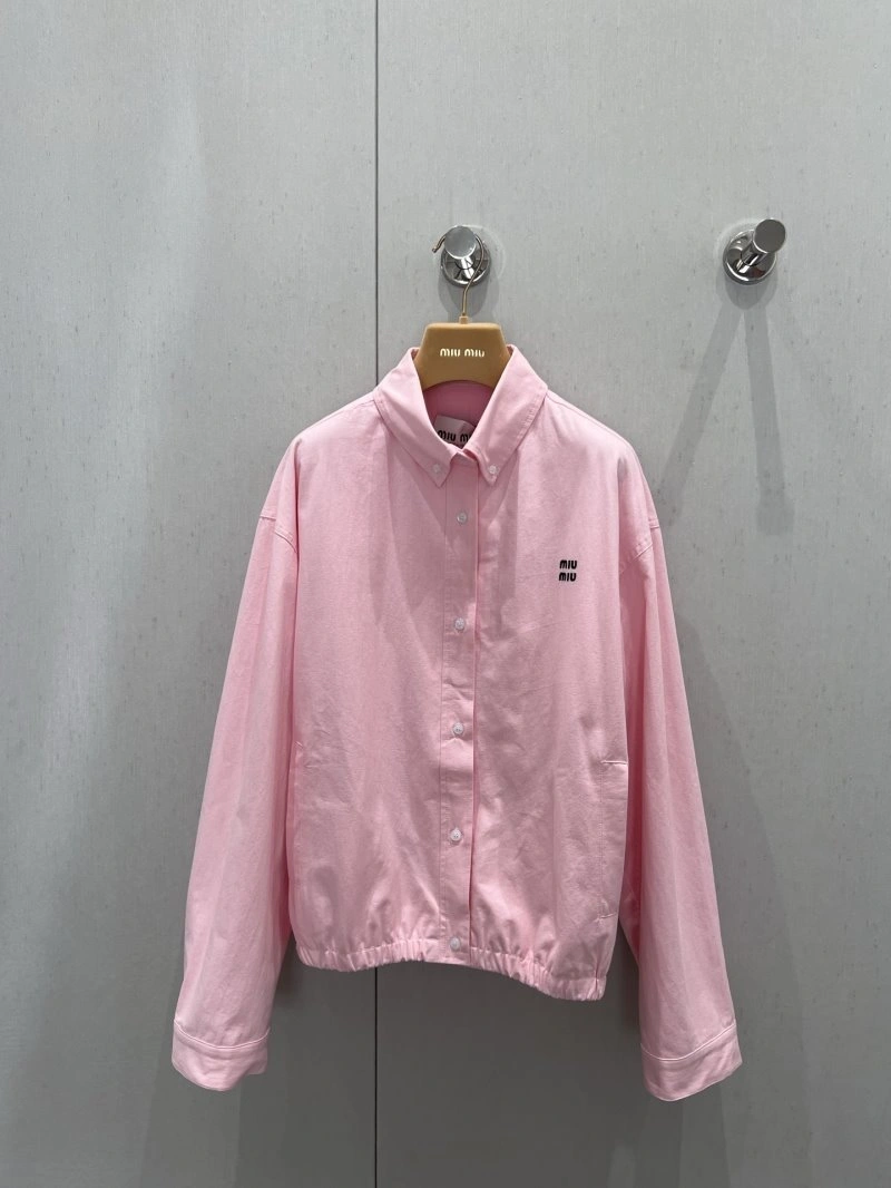 Minimalist Miu Miu Outwear 148846