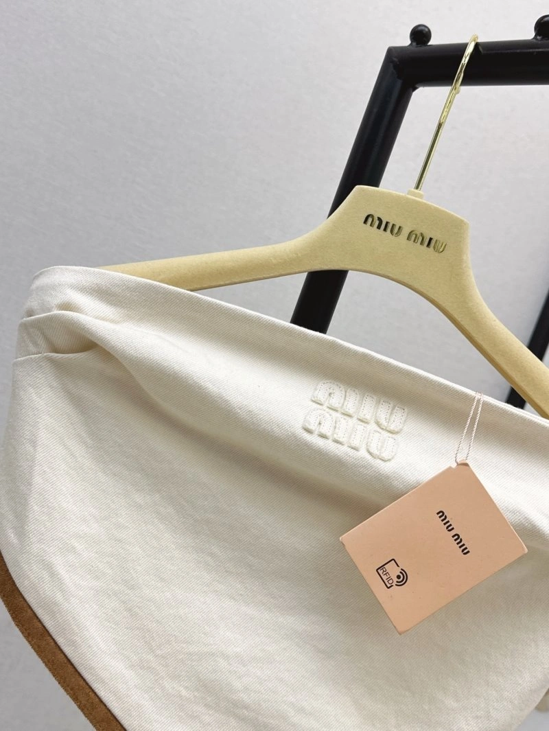 Flexible Miu Miu Outwear 148825