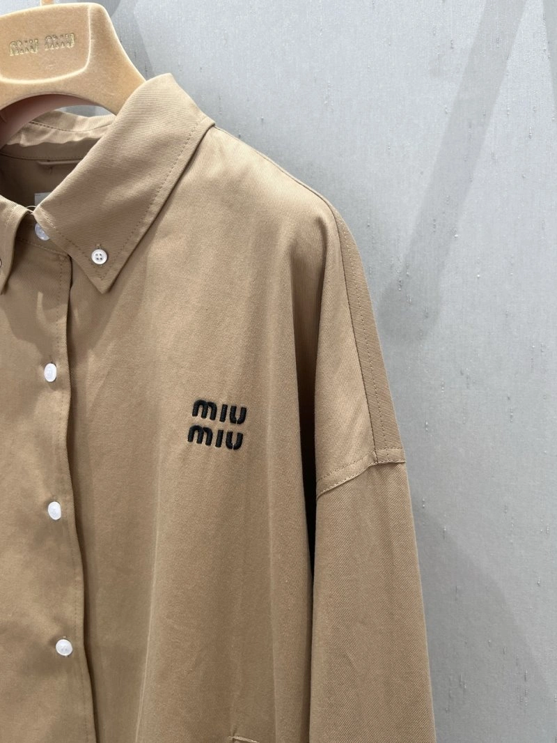 Miu Miu Outwear OdorResistant 148816