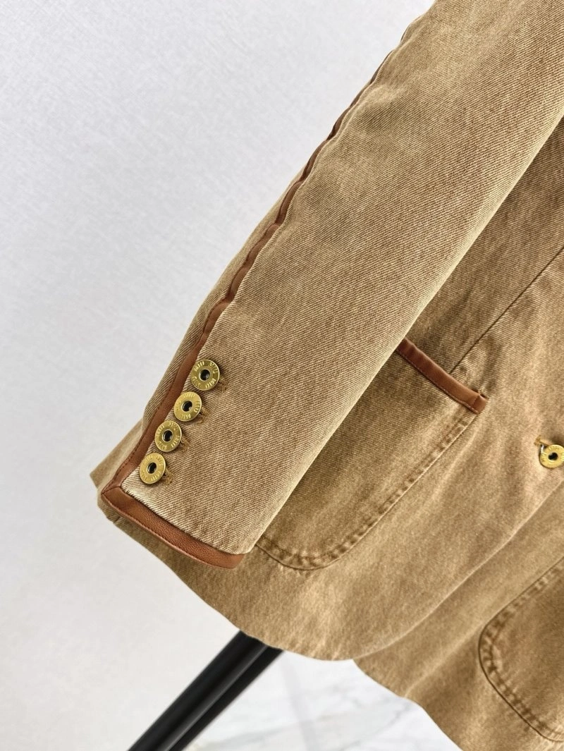 Elegant Miu Miu Outwear 148787