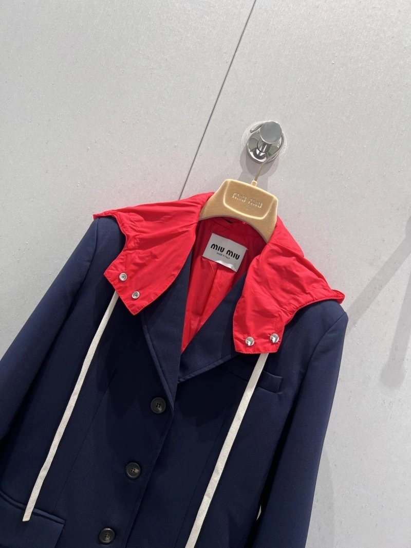 Miu Miu Outwear FreshLook 148794