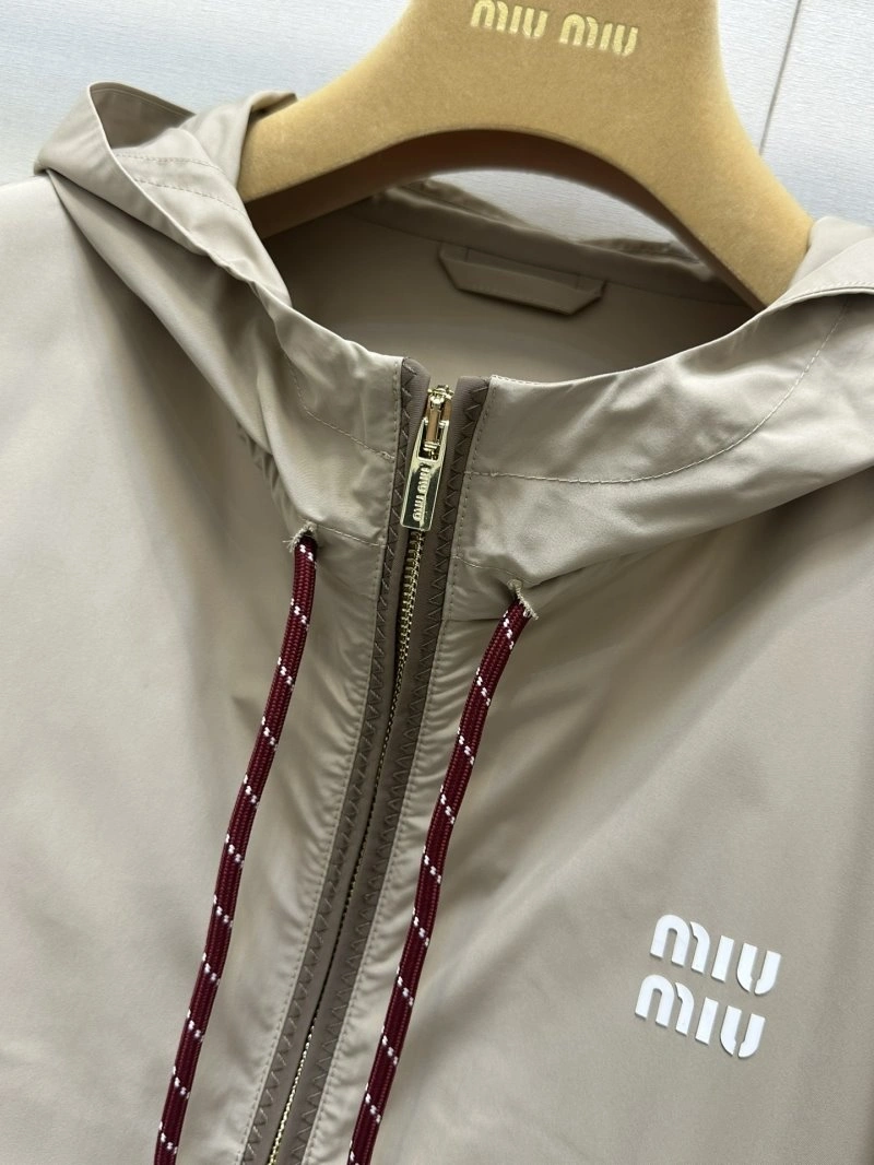 Miu Miu Outwear Trendsetting 148773