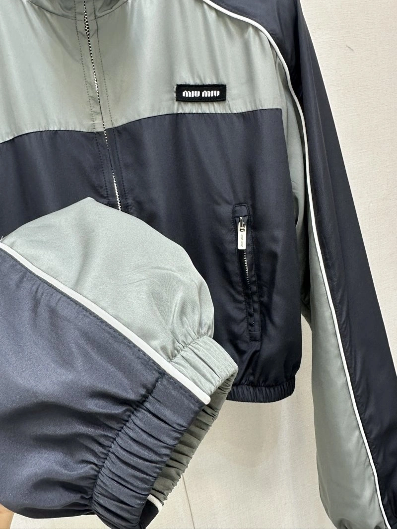 Miu Miu Outwear Cozy 148776