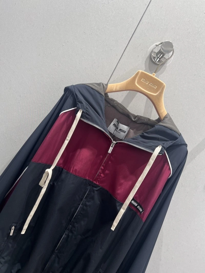 Premium Miu Miu Outwear 148761