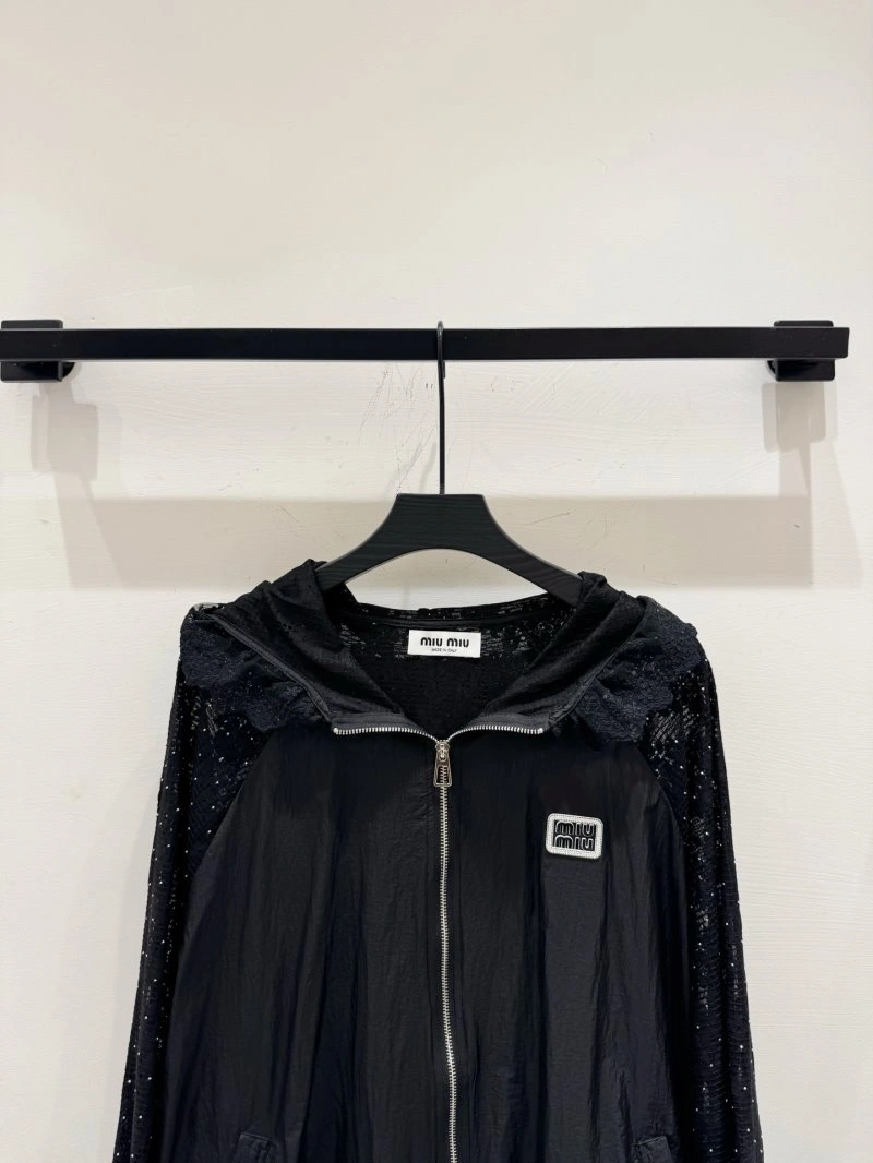 Miu Miu Outwear Durable 154498