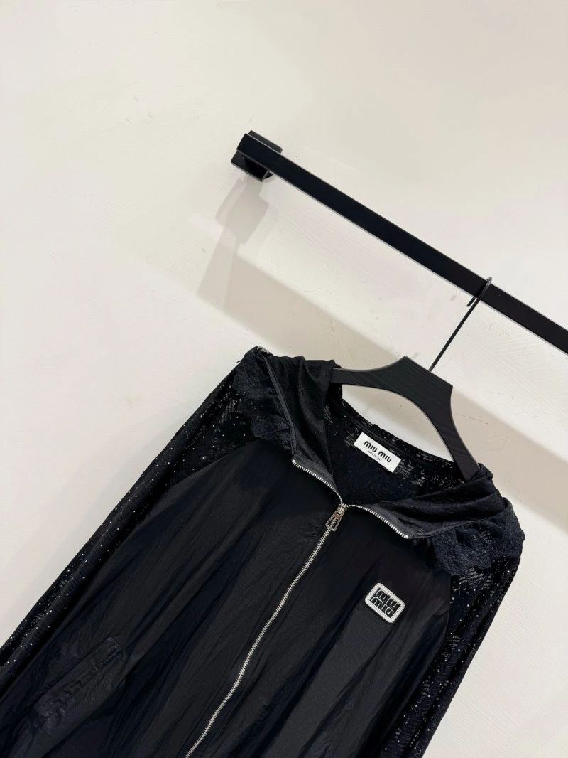 Miu Miu Outwear Durable 154498