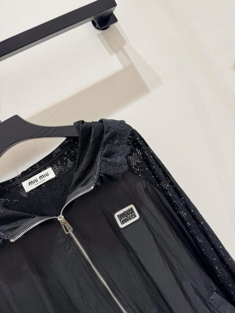 Miu Miu Outwear Durable 154498
