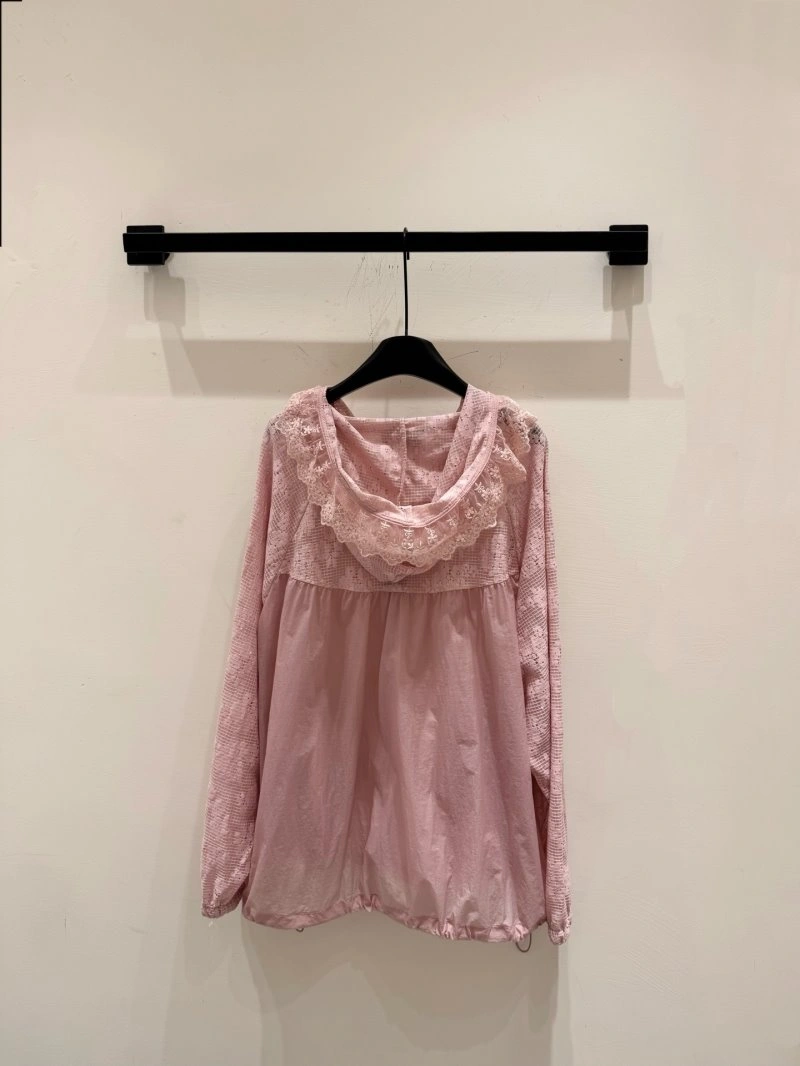 Sporty Miu Miu Outwear 154507