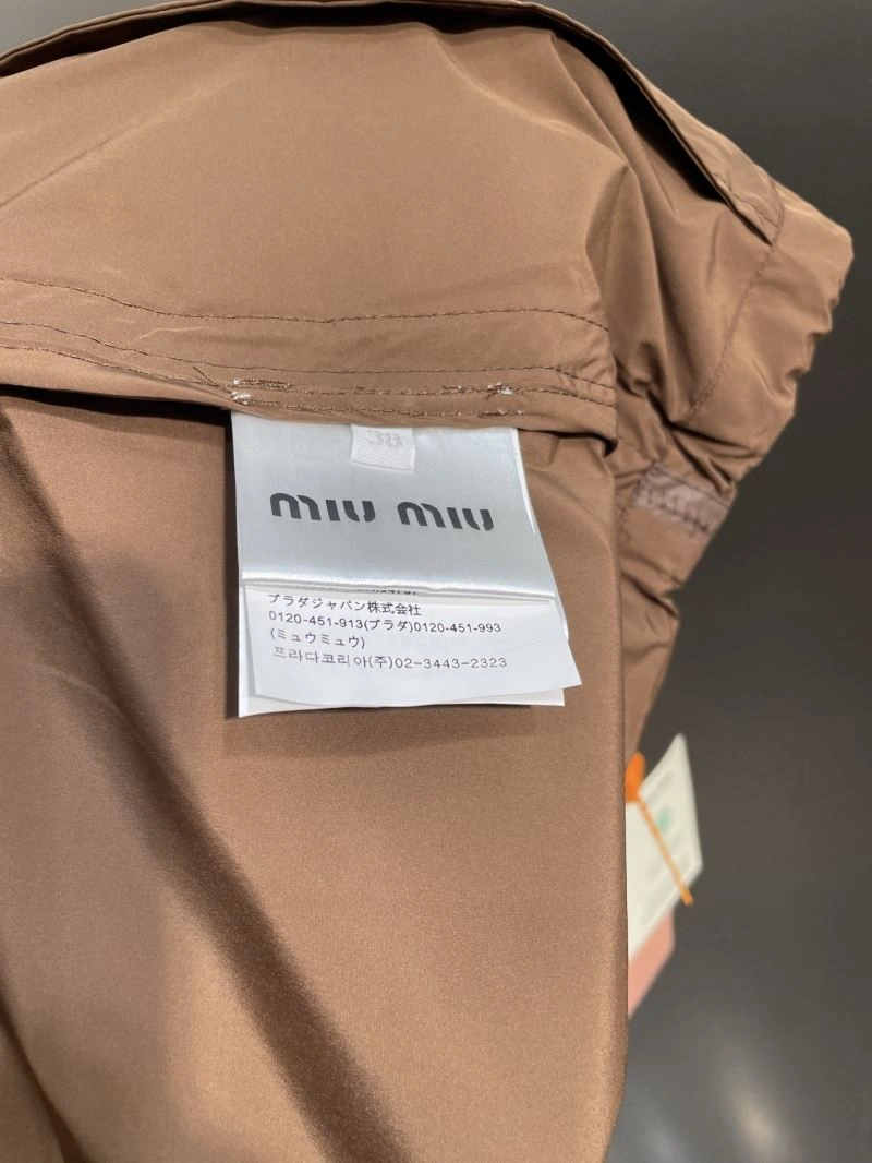 Miu Miu Outwear Youthful 159115