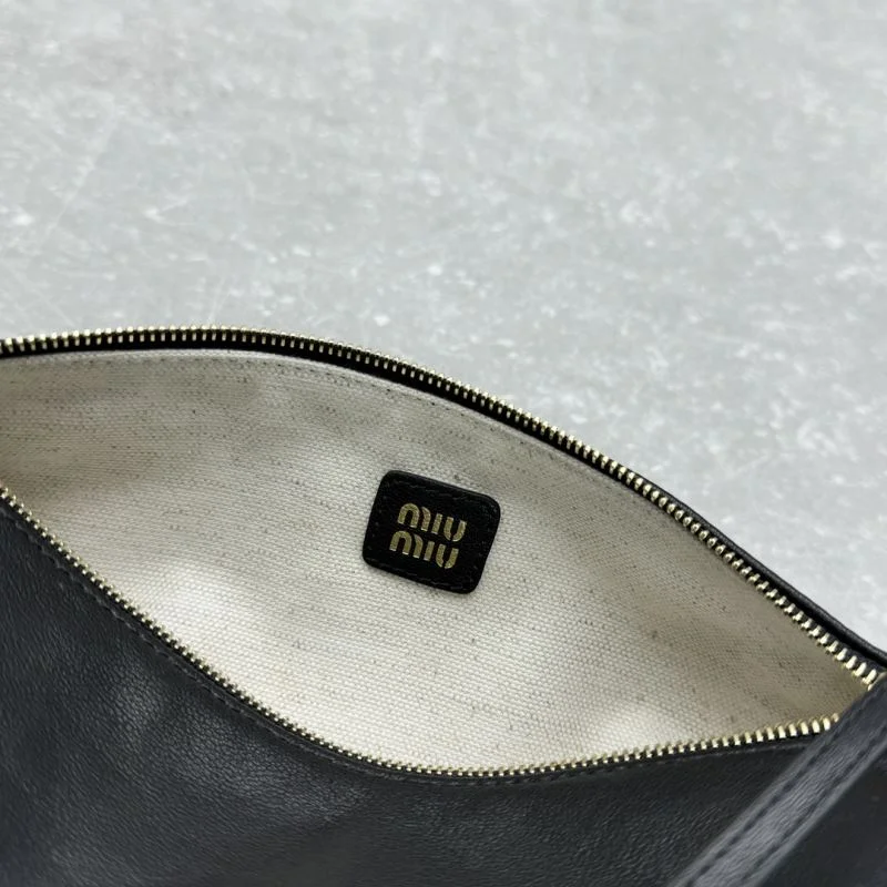 BestValue Miu Miu Round Bags 55718