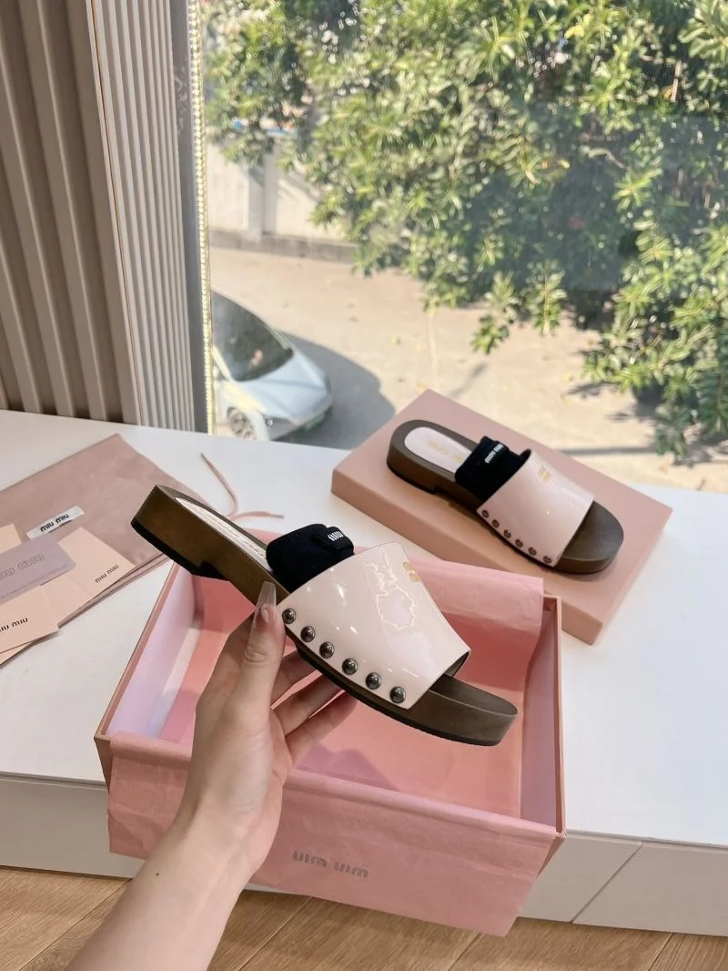 Miu Miu Sandals Flexible 7563
