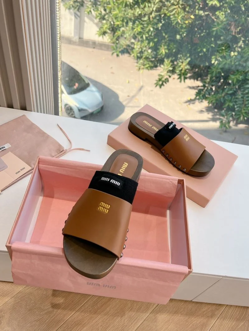 Trendsetting Miu Miu Sandals 7574