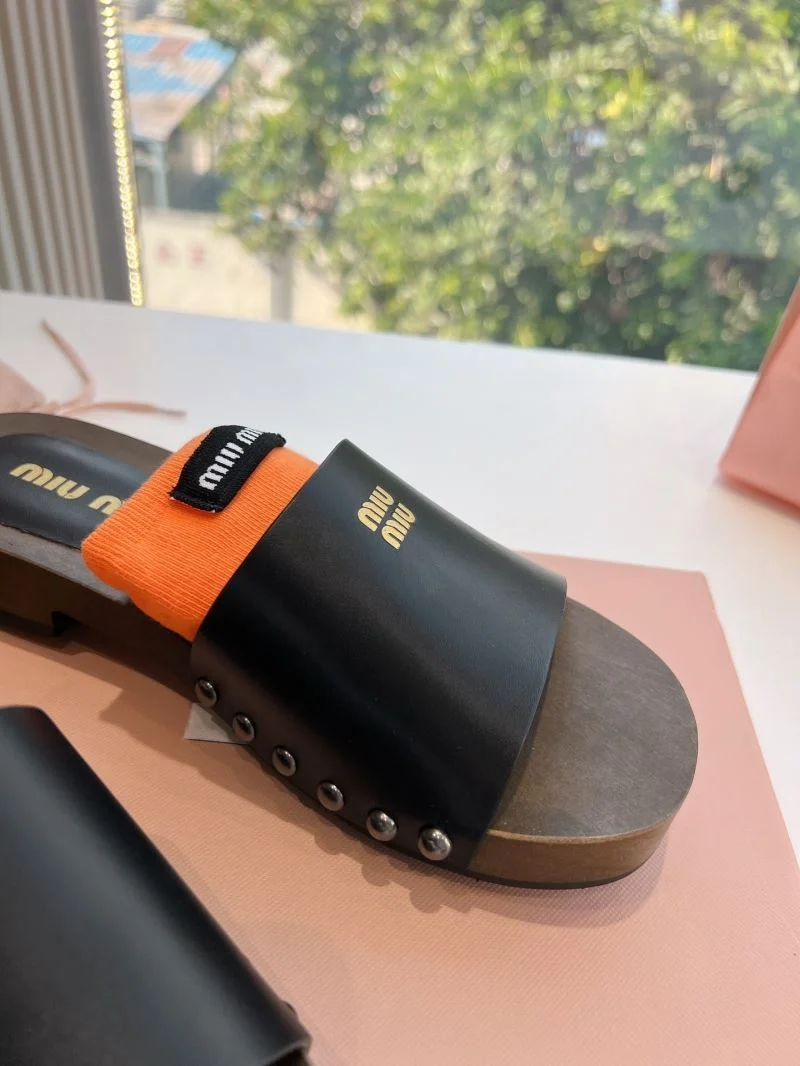 SmoothTexture Miu Miu Sandals 7578
