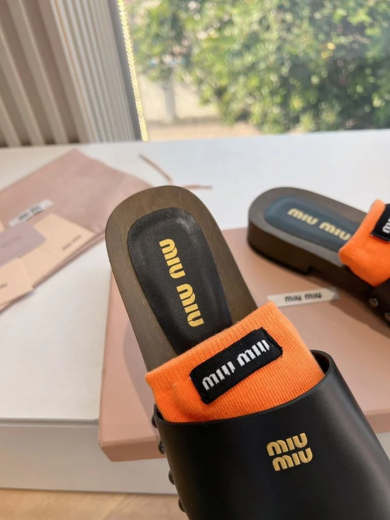 SmoothTexture Miu Miu Sandals 7578