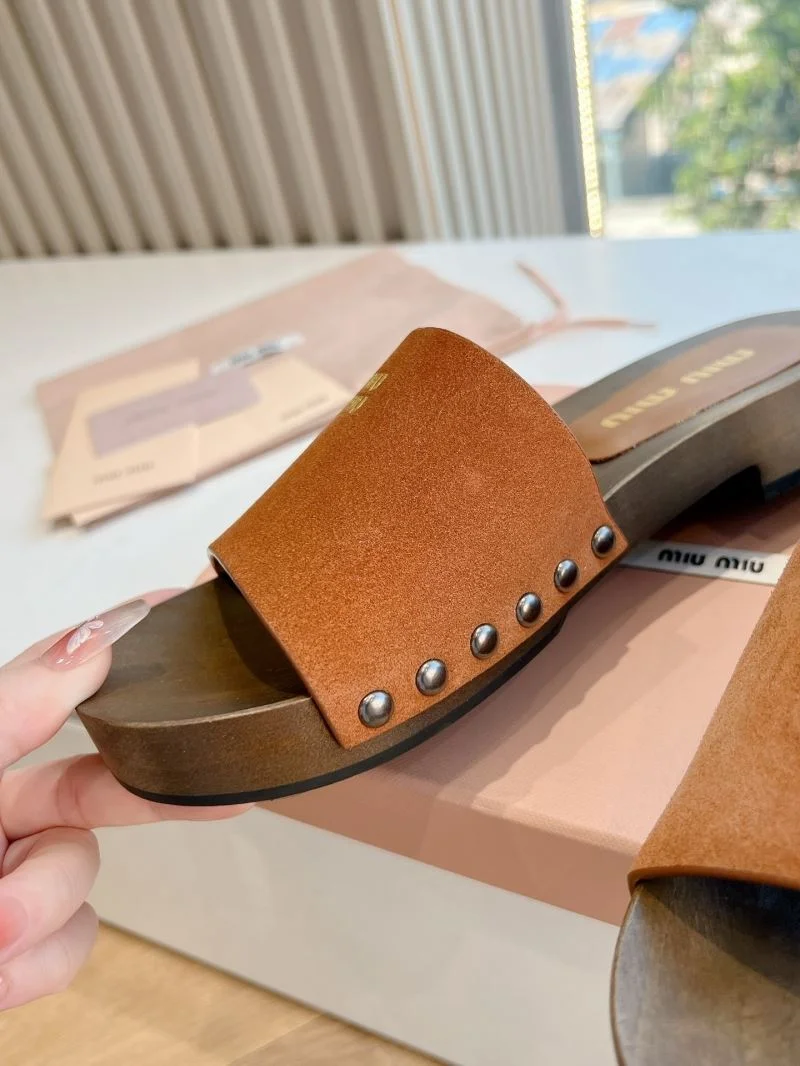 Miu Miu Sandals Lightweight 7577