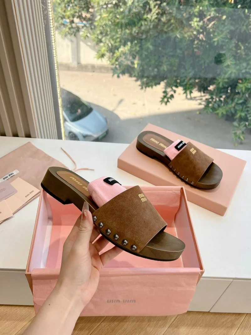RelaxedFit Miu Miu Sandals 7569