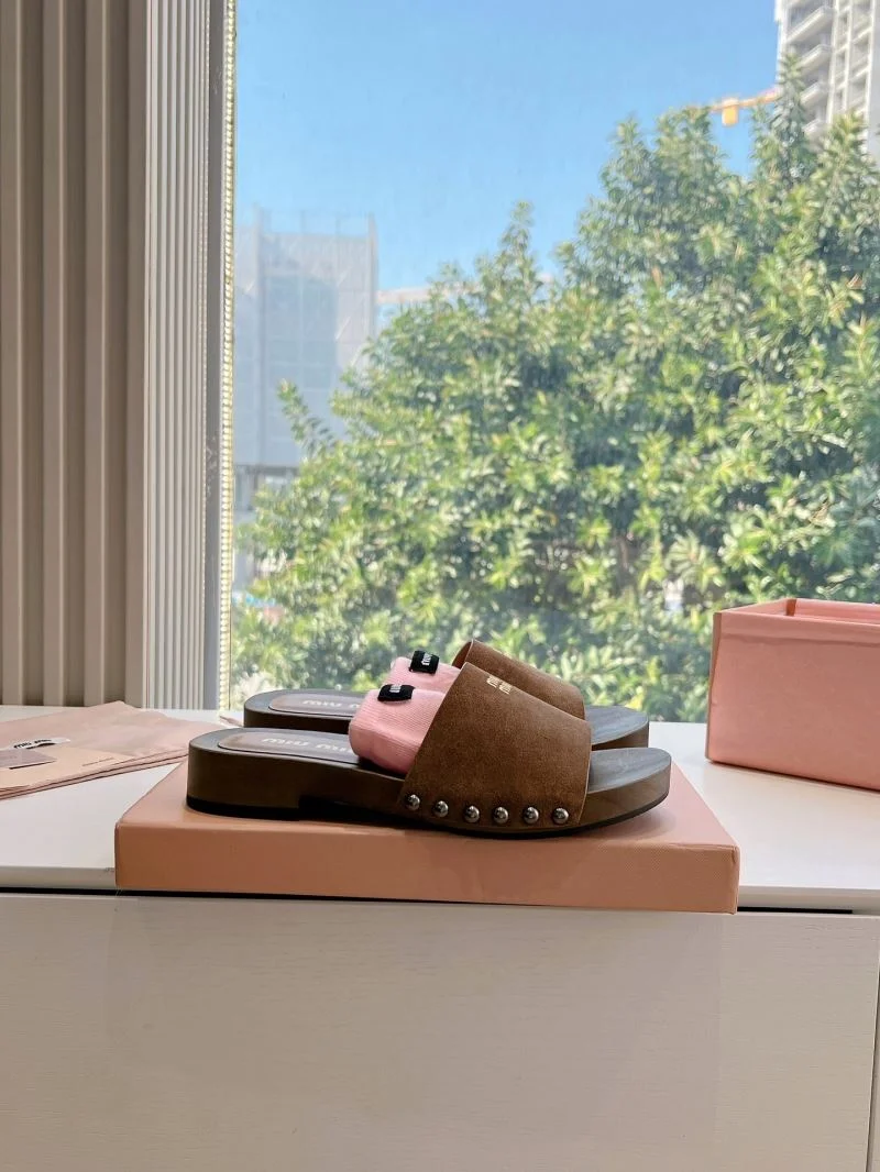 RelaxedFit Miu Miu Sandals 7569