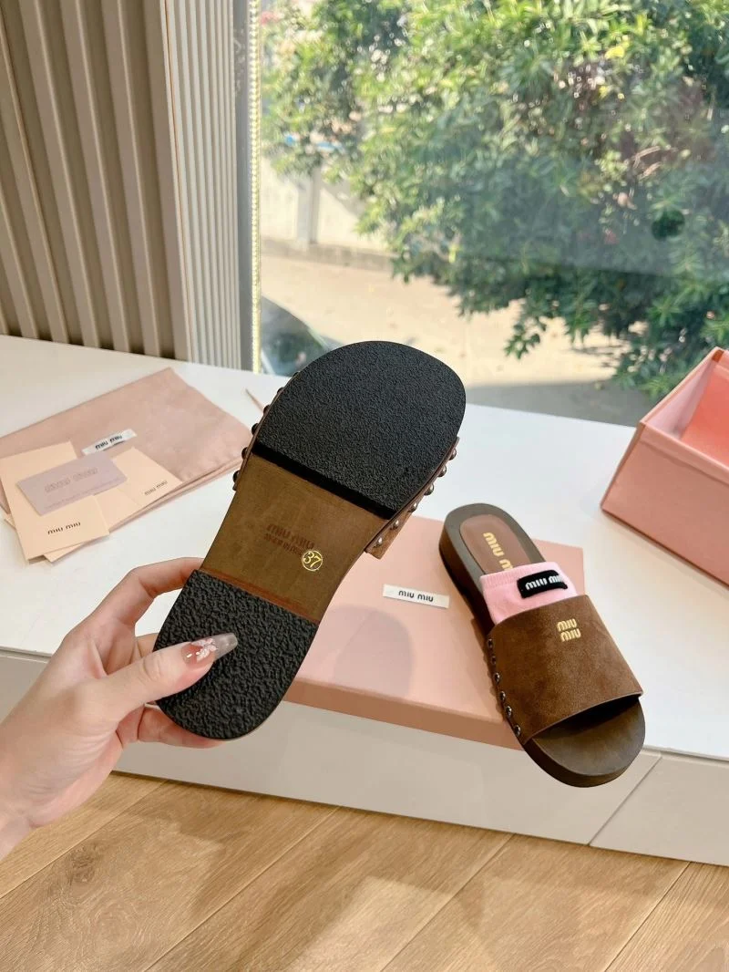 RelaxedFit Miu Miu Sandals 7569