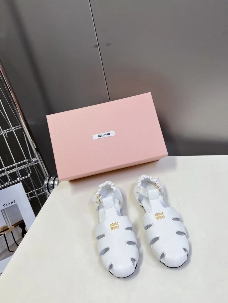 Refined Miu Miu Sandals 7553